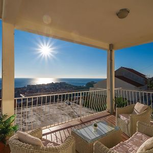 Sunshine Rhapsody Apartment