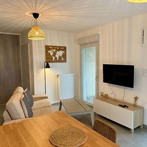 T3 Avec Balcon Et Parking Prive