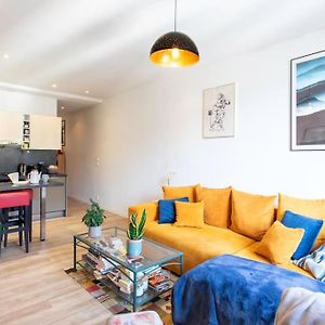 Appartement à 2 Chambres à Coucher