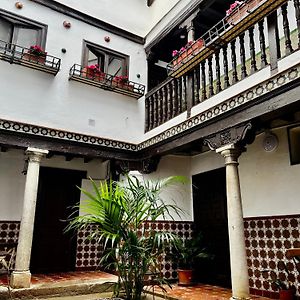 Casa Benalua, Siglo XVI