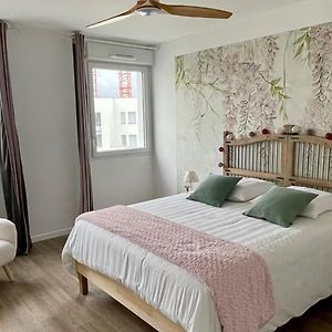 Appartement à 2 Chambres à Coucher