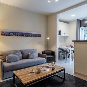 Appartement à 2 Chambres à Coucher