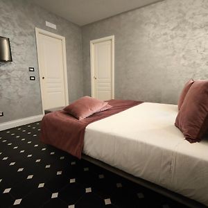 Chambre Standarde Lit King-Size