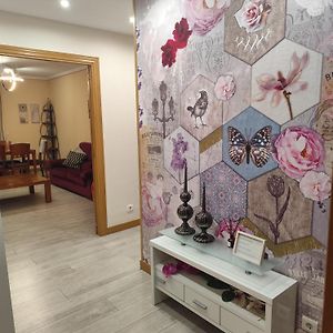 Apartamento De Tres Dormitorios Con Garaje Y Todos Los Servicios Cerca