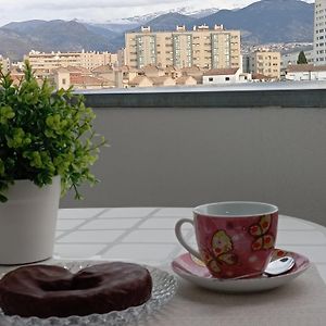 Appartement à 3 Chambres à Coucher