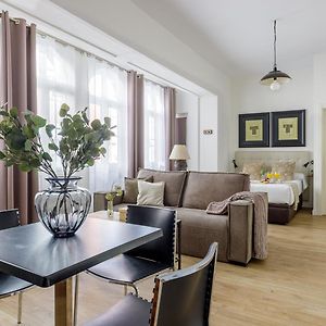 Comedias I & Old Town By Ele Apartments