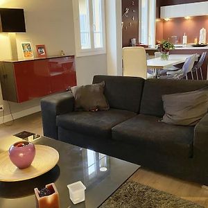 Appartement à 2 Chambres à Coucher