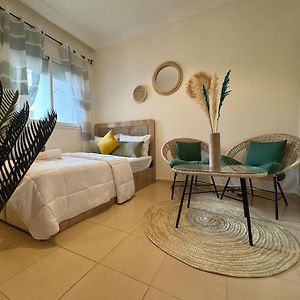 Appartement Exceptionnel Vue Sur Mer Pour Famille Uniquement