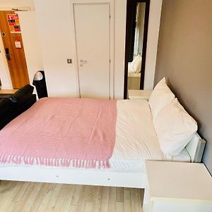 Stuhomes - Arundel House
