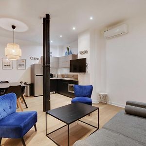 Appartement à 2 Chambres à Coucher