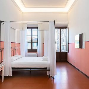 Appartement à 3 Chambres à Coucher