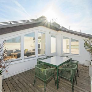 Appartement à 3 Chambres à Coucher