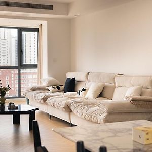 Appartement à 3 Chambres à Coucher