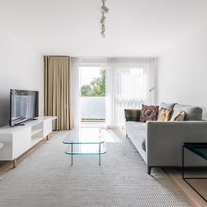 Appartement à 2 Chambres à Coucher