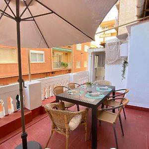Appartement à 3 Chambres à Coucher