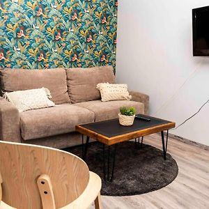 Appartement à 2 Chambres à Coucher