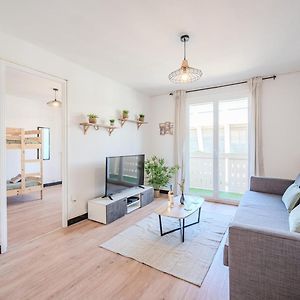 Appartement à 2 Chambres à Coucher