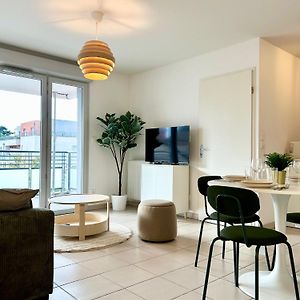 Appartement à 2 Chambres à Coucher