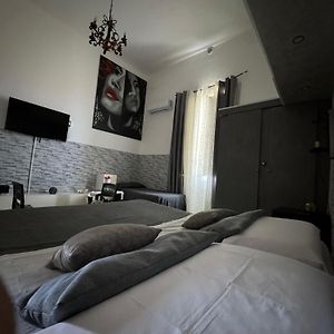 B&B Camelot