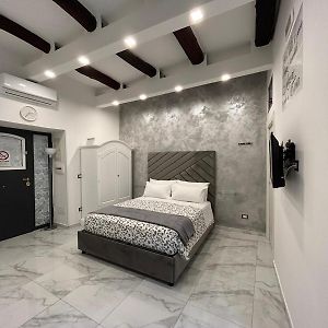 Casa Tolentino Al Centro Di Napoli
