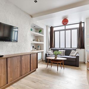 Appartement à 2 Chambres à Coucher