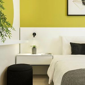 Appartement de Luxe à 2 Chambres à Coucher