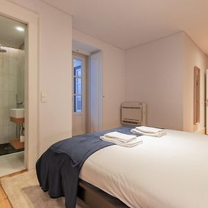 Appartement à 3 Chambres à Coucher