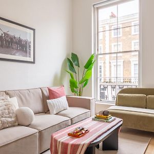 Appartement à 3 Chambres à Coucher