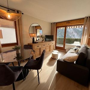 T2 Design Et Cosy A La Clusaz Avec Terrasse Sud Et Garage Prive - Fr-1-459-235