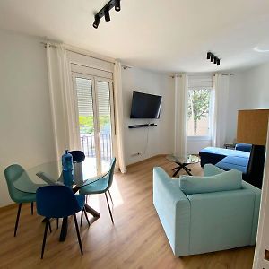 Appartement à 3 Chambres à Coucher
