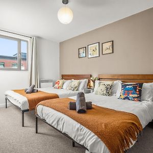 Pan Asian Haven With Balcony With Cityview And Free Parking