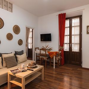 Appartement de Luxe à 2 Chambres à Coucher