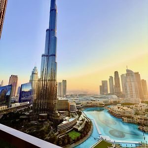 Full Burj Khalifa And Fountains Views