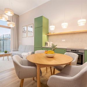 Kolejowa High Apartment