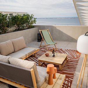Appartement de Luxe à 4 Chambres à Coucher