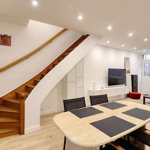 Appartement à 2 Chambres à Coucher