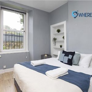 Appartement à 2 Chambres à Coucher