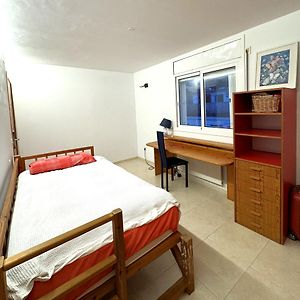 Joel Jan'S Room