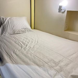 Dormitory Room Mixed