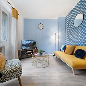 Appartement à 2 Chambres à Coucher