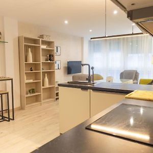 Appartement à 3 Chambres à Coucher