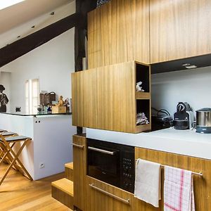 Appartement à 2 Chambres à Coucher