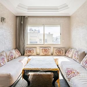 Appartement à 2 Chambres à Coucher