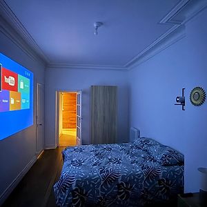 Appartement à 2 Chambres à Coucher