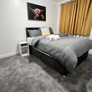 Appartement à 3 Chambres à Coucher