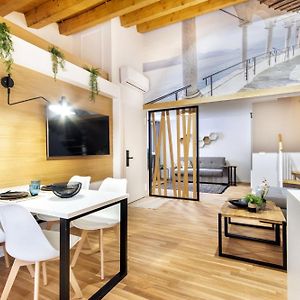Alloro Apartment 9