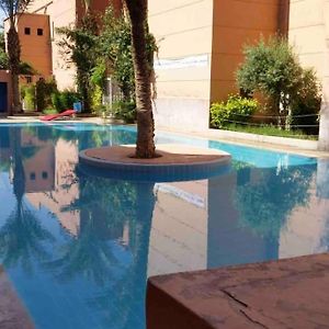 Riad Mostafa