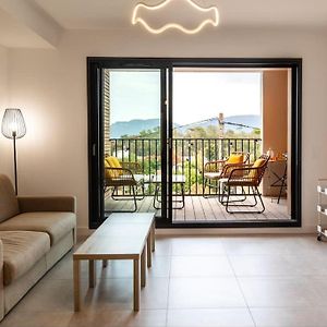 Appartement à 2 Chambres à Coucher