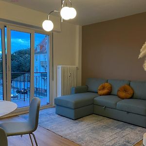 Appartement à 2 Chambres à Coucher