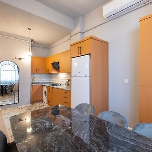 Appartement de Luxe à 1 Chambre à Coucher